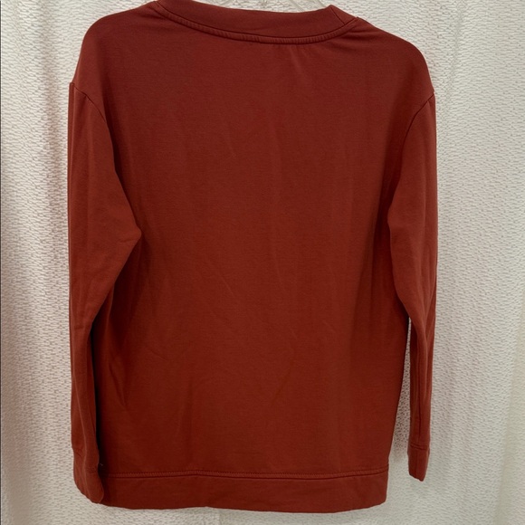 Rust V-Neck Pullover - Picture 5 of 5